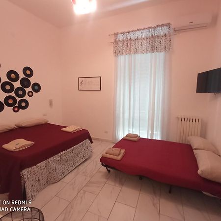 La Maison Di Wanda Bed and Breakfast Napels Buitenkant foto